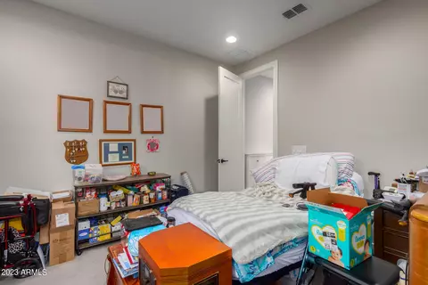 2947 E Tina Dr, Phoenix, AZ 85050 photo 28