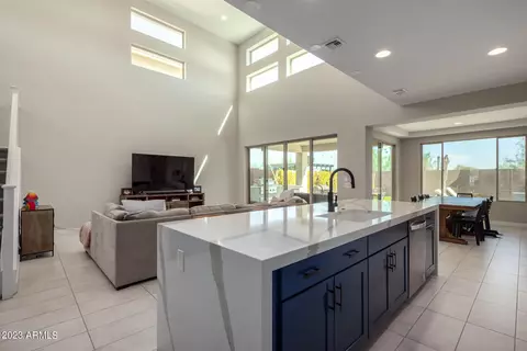 2947 E Tina Dr, Phoenix, AZ 85050 photo 18