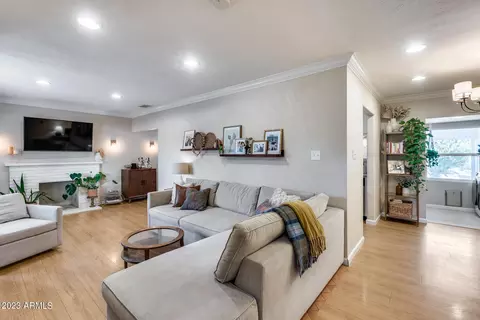 1714 E Cheery Lynn Rd, Phoenix, AZ 85016 photo 9