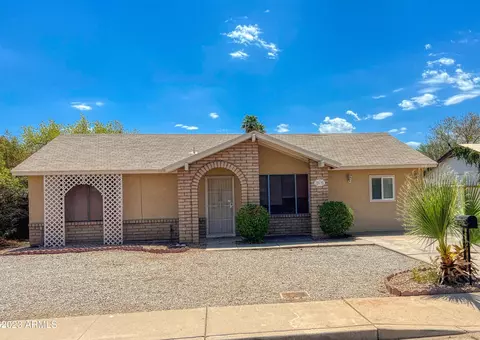 519 W Wescott Dr, Phoenix, AZ 85027