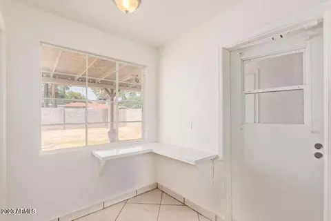 3232 W Sells Dr, Phoenix, AZ 85017 photo 4