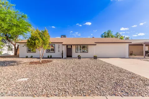 3819 E Ludlow Dr, Phoenix, AZ 85032 photo 2