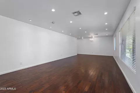 3023 Elm St, Phoenix, AZ 85016 photo 13