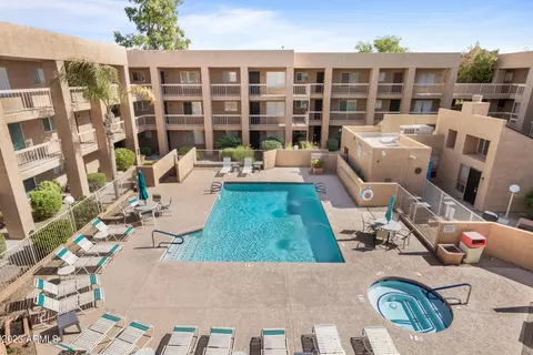 7494 Earll Dr #313, Scottsdale, AZ 85251