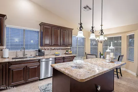 4531 E Angela Dr, Phoenix, AZ 85032 photo 9