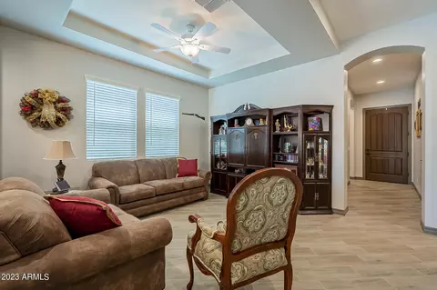 3924 E Pinto Dr, Gilbert, AZ 85296 photo 4