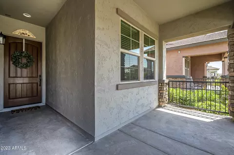 3924 E Pinto Dr, Gilbert, AZ 85296 photo 2
