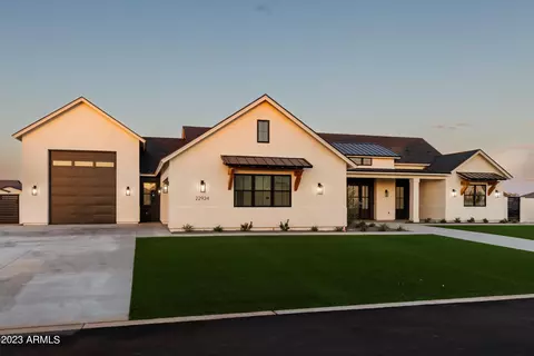 22924 E Ivanhoe St, Mesa, AZ 85212 photo 2