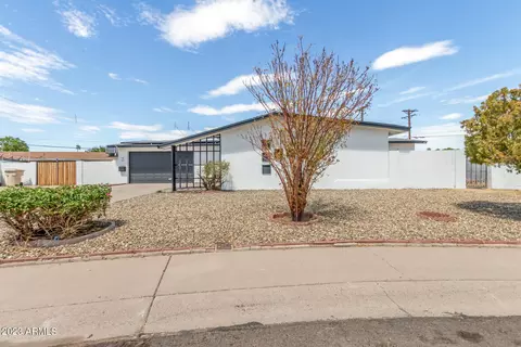 6402 W Reade Ave, Glendale, AZ 85301