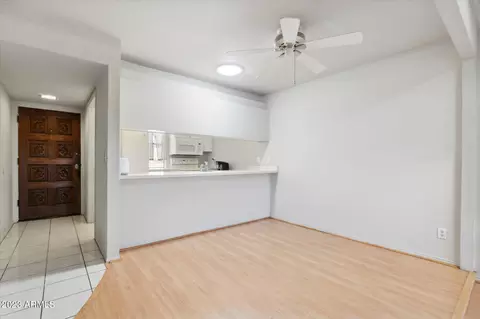 1137 E Rovey Ave, Phoenix, AZ 85014 photo 3