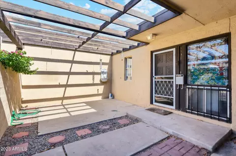 1137 E Rovey Ave, Phoenix, AZ 85014 photo 2