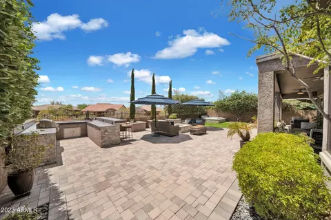 5909 E Bramble Berry Ln, Cave Creek, AZ 85331