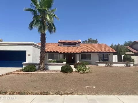 2714 E Lawndale St, Mesa, AZ 85213
