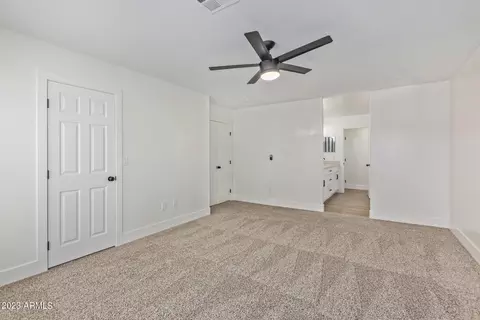 1523 E South Fork Dr, Phoenix, AZ 85048 photo 11