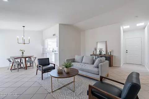 9451 W Hatcher Rd, Peoria, AZ 85345
