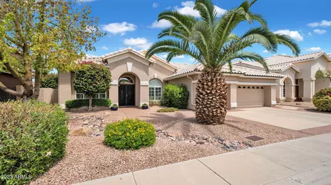6370 W Louise Dr, Glendale, AZ 85310