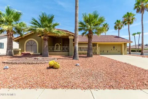 13839 W Pinetree Dr, Sun City West, AZ 85375