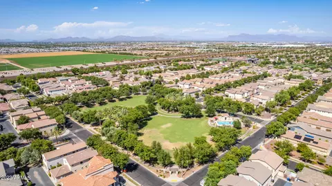 3332 E Orchid Ln, Gilbert, AZ 85296 photo 37