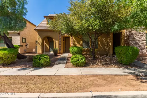 3332 E Orchid Ln, Gilbert, AZ 85296 photo 8