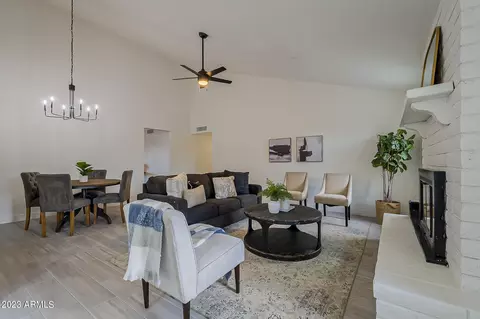 308 E Silver Creek Rd, Gilbert, AZ 85296