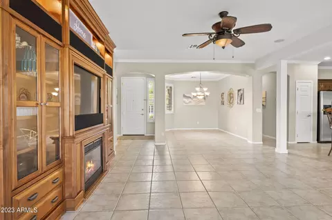 1524 E Constance Way, Phoenix, AZ 85042 photo 6