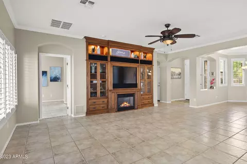 1524 E Constance Way, Phoenix, AZ 85042 photo 7