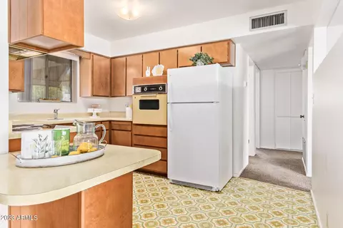 636 N 64th St, Mesa, AZ 85205 photo 11