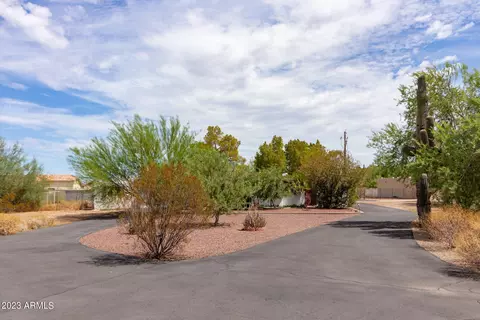 6258 E Mallory St, Mesa, AZ 85215 photo 3