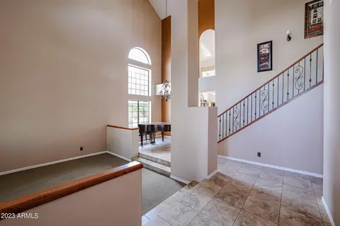 8631 S Hazelton Ln, Tempe, AZ 85284