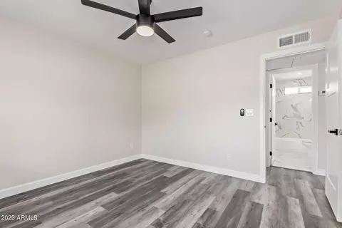 2016 N 45th Dr, Phoenix, AZ 85035 photo 26
