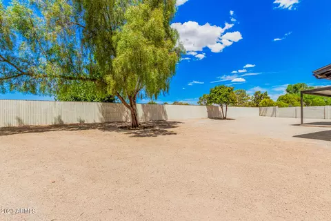 2016 N 45th Dr, Phoenix, AZ 85035 photo 39