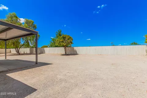 2016 N 45th Dr, Phoenix, AZ 85035 photo 40