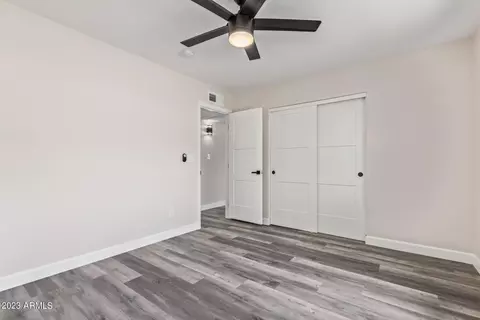 2016 N 45th Dr, Phoenix, AZ 85035 photo 27