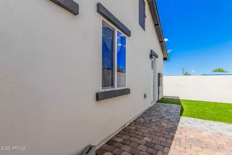 2016 N 45th Dr, Phoenix, AZ 85035 photo 34