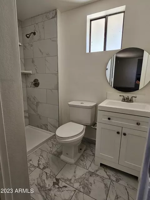 310 W Desert Dr, Phoenix, AZ 85041 photo 11