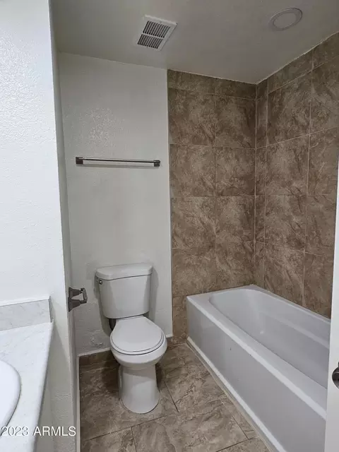 310 W Desert Dr, Phoenix, AZ 85041 photo 14