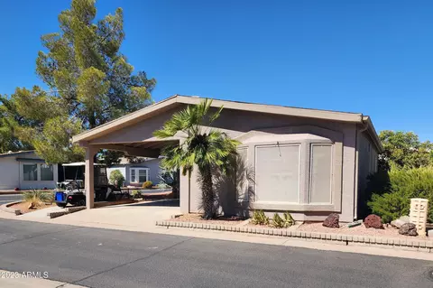 6274 S Pinehurst Dr, Chandler, AZ 85249