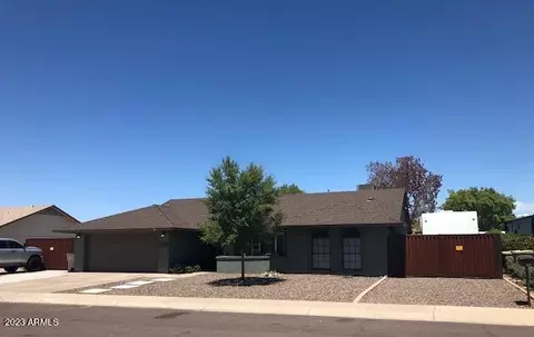 6114 W Surrey Ave, Glendale, AZ 85304