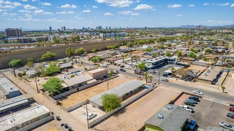 2149 E Taylor St, Phoenix, AZ 85006 photo 9