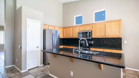 4117 W Alex Loop, Phoenix, AZ 85083 photo 12