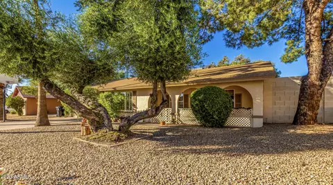 2708 W Acoma Dr, Phoenix, AZ 85053