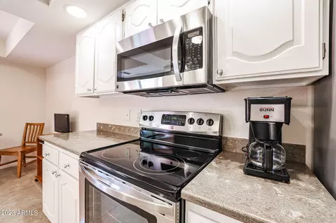 4303 E Cactus Rd #209, Phoenix, AZ 85032 photo 8