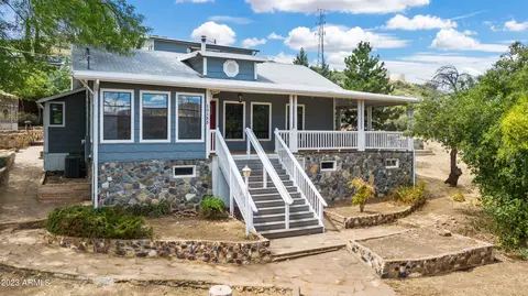 13155 E Main St, Mayer, AZ 86333