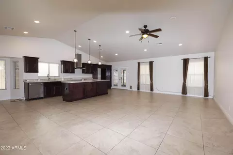608 E Appaloosa Rd, Gilbert, AZ 85296 photo 4