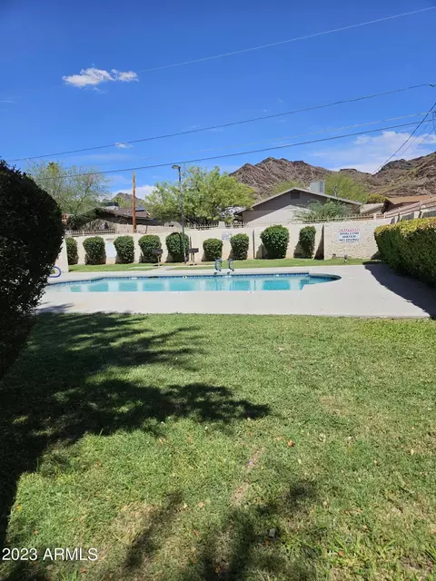 1226 E Lawrence Ln, Phoenix, AZ 85020 photo 10