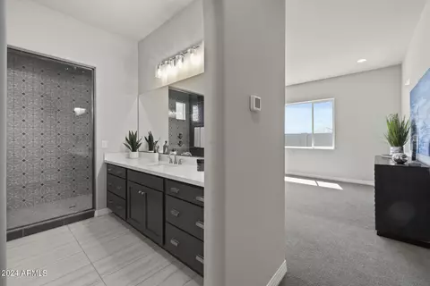 Bath - 2113 W Rowel Rd, Phoenix, AZ 85085 photo 2 of 10
