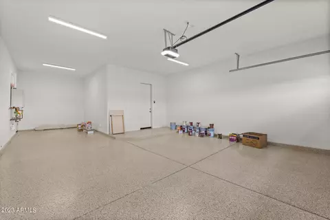 Exterior - 2113 W Rowel Rd, Phoenix, AZ 85085 photo 6 of 8
