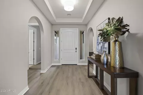 Entry Way - 2113 W Rowel Rd, Phoenix, AZ 85085 photo 4 of 8