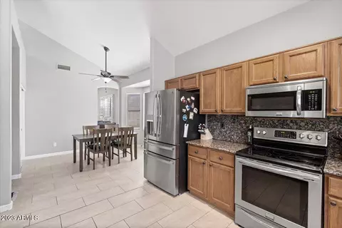 4729 E Desert Ln, Gilbert, AZ 85234 photo 7