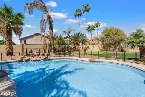 4729 E Desert Ln, Gilbert, AZ 85234 photo 19